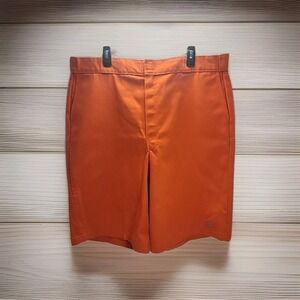 Vintage Dickies Shorts Orange Size 42 Baggy Y2K Skater Workwear Discontinued